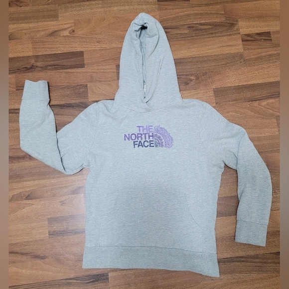 North Face Women's Logo Hoodie Sweatshirt Grey Heather Paisley logo Size Medium - Picture 3 of 9